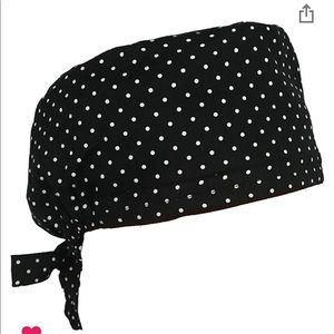 Polka dot scrub cap with buttons for mask